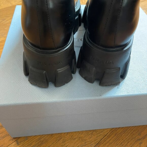 Prada leather Monolith loafers Size 37 - Picture 9 of 13